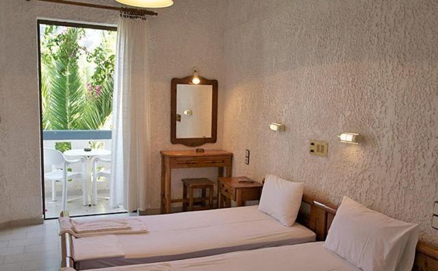 Fevro Hotel Agia Galini Cameră foto